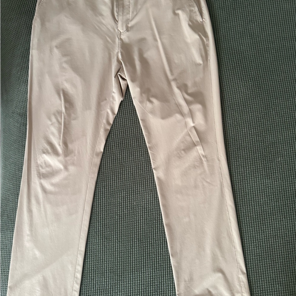 Vineyard Vines Men's Breaker Pants